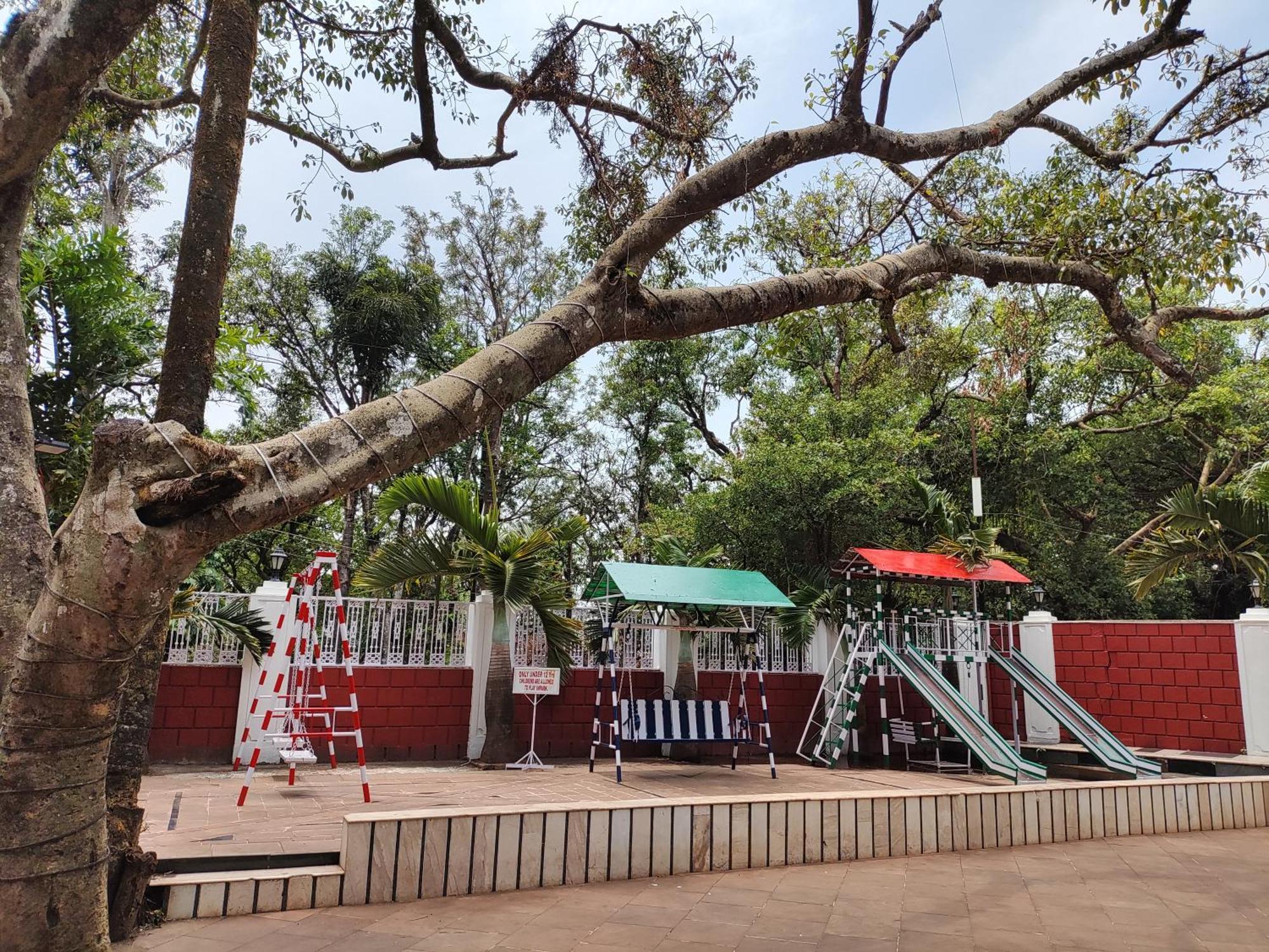 Jaffer Bhai'S Brickland Hotel Panchgani Ngoại thất bức ảnh