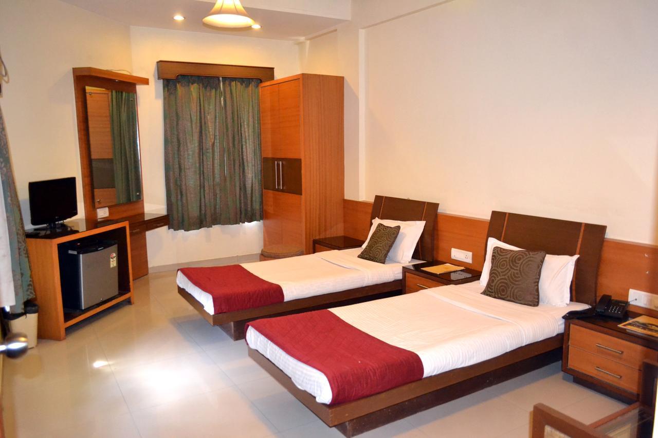 Jaffer Bhai'S Brickland Hotel Panchgani Ngoại thất bức ảnh